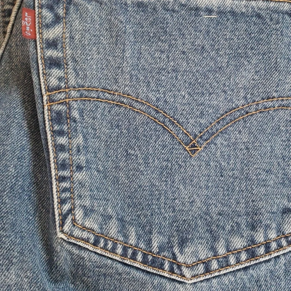 Levi's Red Tab 505 Men's Jeans, regular fit, straight leg, 38 waist, 32 inseam